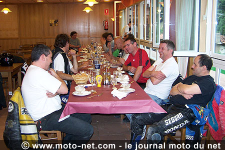 Stage de conduite sur route et pilotage sur circuit : les traces gravées du Chevalier Nuques