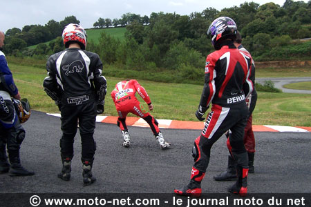 Stage de conduite sur route et pilotage sur circuit : les traces gravées du Chevalier Nuques