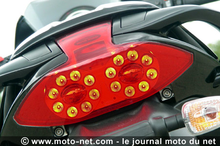 Essai Moto Guzzi 1200 Sport : L'anti-japonaise !