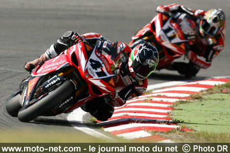 Noriyuki Haga et Troy Corser - Les manches Superbike et Supersport de Grande Bretagne 2007 à Brands Hatch sur Moto-Net.Com