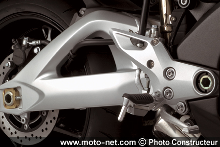 Test Suzuki B-King : la moto des Transformers : protéger ou détruire ?