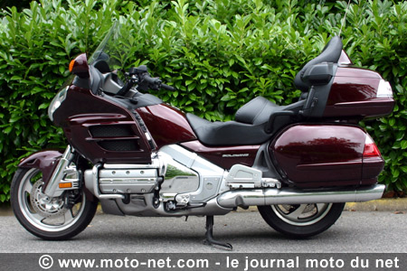 Essai Honda GL 1800 GoldWing : le monospace des deux-roues