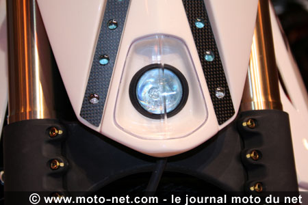 Design Yacouba touch : Quand MV Agusta rencontre Yacouba... c'est Bestial(e) !