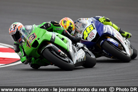 Anthony West et Valentino Rossi - Grand Prix Moto de Malaisie 2007 : le tour par tour sur Moto-Net.Com