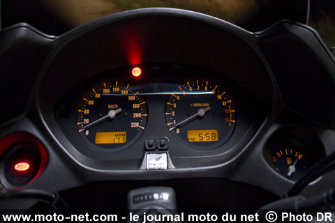 Test Honda CBF600S 2008 : Encore plus facile ?!