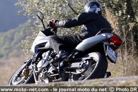 Test Honda CBF600S 2008 : Encore plus facile ?!