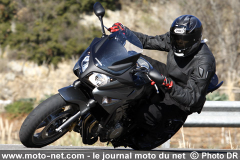 Test Honda CBF600S 2008 : Encore plus facile ?!