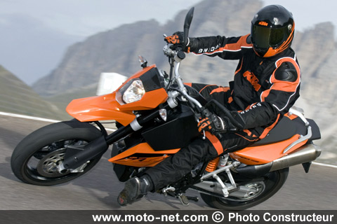 Nouveauté 2008 KTM 990 Supermoto : Pour les amateurs de grosses SM...