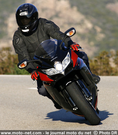 Test Suzuki GSX-R 750 : Grosse Supersport, petite Superbike ou autre ?
