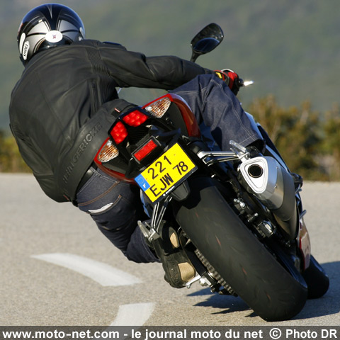 Test Suzuki GSX-R 750 : Grosse Supersport, petite Superbike ou autre ?