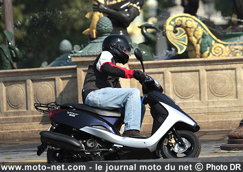 Test scooter Yamaha Vity 125 : Yamaha s'attaque au low cost !