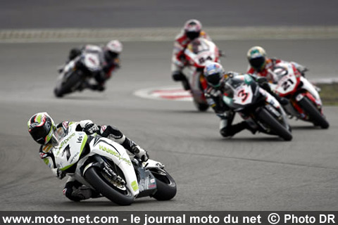 Checa, Biaggi, Bayliss, Fabrizio et Xaus- Mondial Superbike : Le championnat s'emballe à la mi-saison !