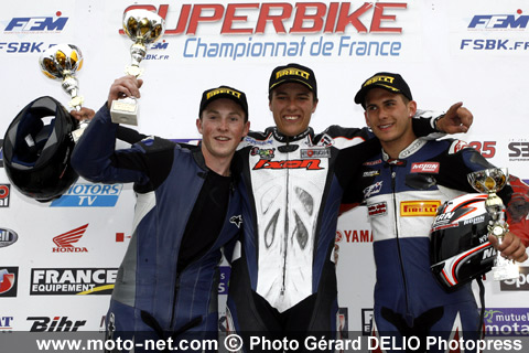  Pirelli Junior 600 : Étienne Masson 1er, Dylan Buisson 2ème et Anthony Loiseau 3ème - Quatrième épreuve du Championnat de France Superbike 2008 à Ledenon
