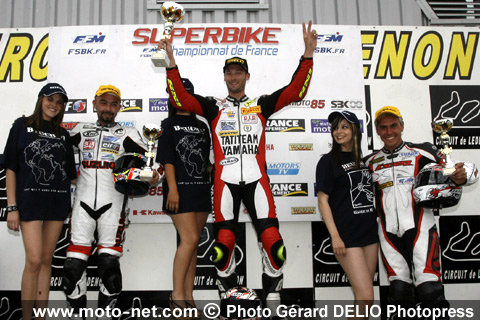  Supersport : Julien Enjolras 1er, Olivier Four 2ème et David Nivière 3ème - Quatrième épreuve du Championnat de France Superbike 2008 à Ledenon