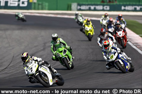 Carlos Checa, Rolfo, Tamada, Muggerdige, Lavilla, Nakatomi, Aoyama, David Checa, etc. - Mondial Superbike Saint-Marin 2008 : Un partout pour l'Allemagne, l'Espagne... et l'Australie !