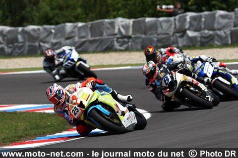 Harms, Aitchison, Nannelli, Lagrive et Holland - Mondial Superbike République Tchèque 2008 : Un nouveau week-end Baylisstic !