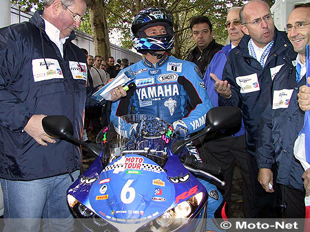 Dominique Sarron au départ de l'épreuve à Paris, le 5 octobre