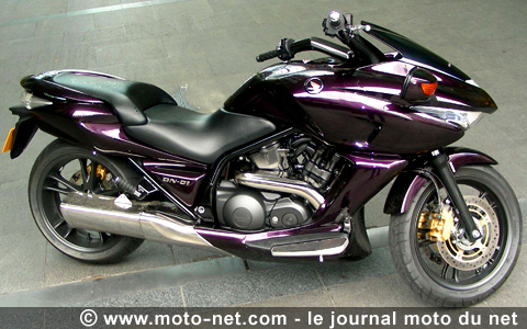 Essai Honda DN-01 : Batman nous a prêté son low rider !