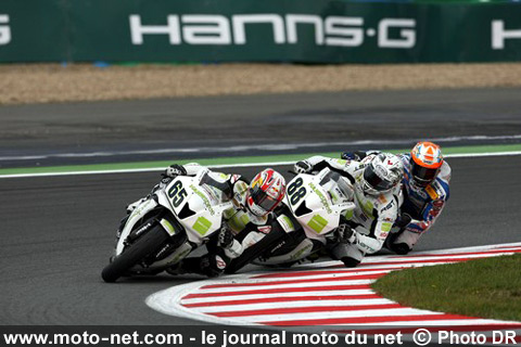 Jonathan Rea, Andrew Pitt et Barry Veneman - Mondial Superbike France 2008 - Le retour des deux rois australiens !