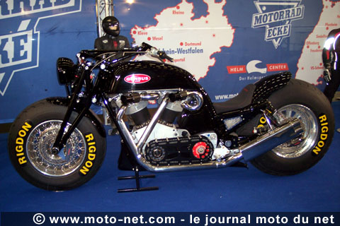 La Ginbus 410 Motorrad Ecke et ses 350 ch !