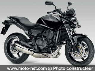 Nouveautés 2009 Honda : Suspensions réglables pour la Hornet 600 en 2009