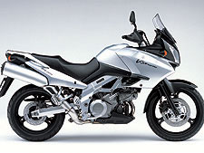 ... Et son clone, le Suzuki DL 1000 V-Strom
