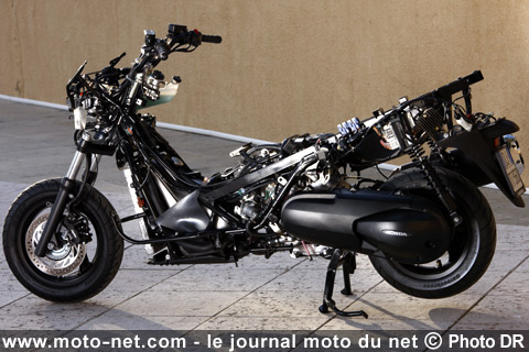 Test Honda SW-T400 : Honda à l'aspi du Tmax ?