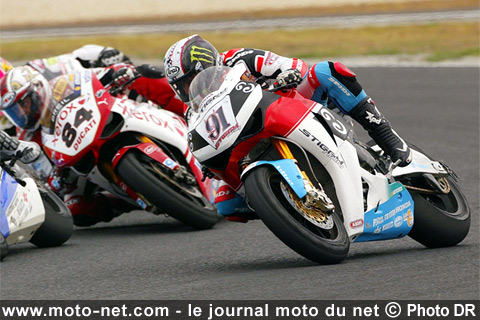 Leon Haslam - Mondial Superbike Australie 2009 : Haga prend les rênes du championnat !