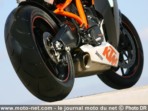 Essai Bridgestone BT-003RS : Le nouveau BT-003 Racing Street tient la... piste !