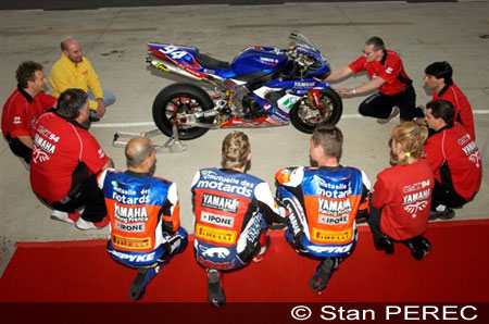 Premiers essais de la Yamaha R1 du GMT 94