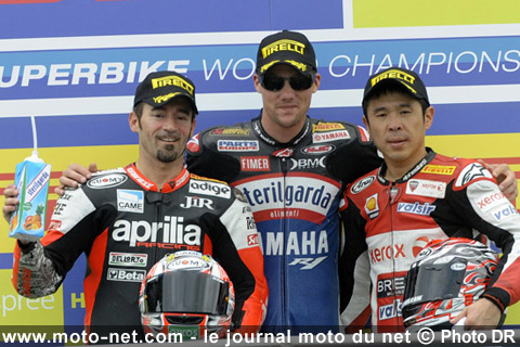 Ben Spies 1er, Max Biaggi 2ème et Noriyuki Haga 3ème - Mondial Superbike Grande-Bretagne 2009 : Big Ben remet les pendules à l'heure !