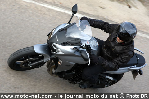 Essai CBF1000 FA Honda : La Sainte nitouche !