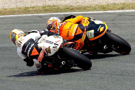Grand Prix moto de Catalunya 2004 : le tour par tour