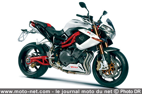 Benelli tente de revenir au contact en 2010