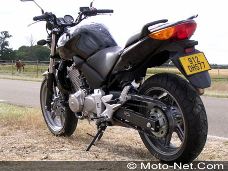 Essai Moto-Net : Honda 500 CBF ABS