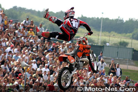 stunt_02.jpg (53364 octets)