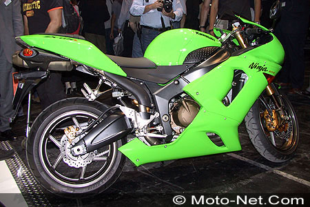 Nouveautés 2005 : salon Intermot de Munich 2004