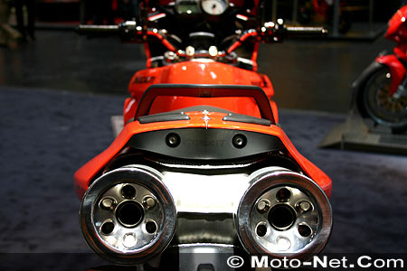Nouveautés 2005 : salon Intermot de Munich 2004