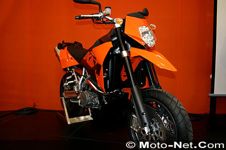 Nouveautés 2005 : salon Intermot de Munich 2004