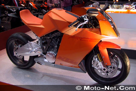Nouveautés 2005 : salon Intermot de Munich 2004