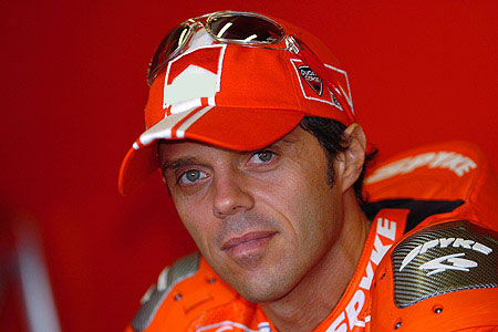 Grand Prix moto du Japon 2004 : l'état de santé des pilotes suite au crash de Motegi