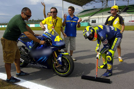 Grand Prix moto du Qatar 2004 : le tour par tour