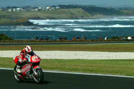 Grand Prix moto d'Australie 2004 : le tour par tour