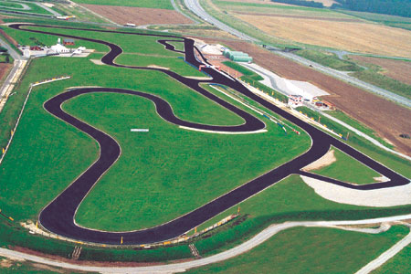 Didier de Radiguès ouvre une école de pilotage