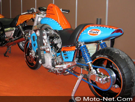 Paris Tuning Show 2005 : Concentration du Club V-Max La Parisienne du 3 au 5 juin 2005 à Coulommiers (77)