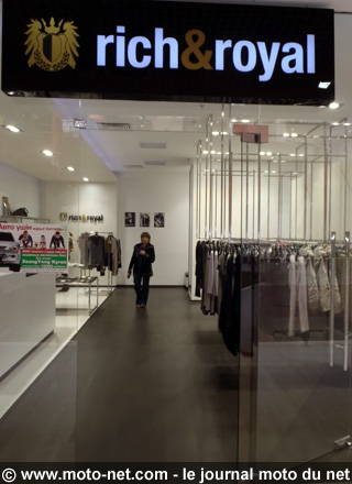 Voyage en terres nomades (08) : bloqué à Astana (Kazakhstan)...