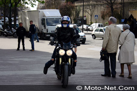 Essai Moto Net nouvelle Triumph Speed Triple 1050 : une main de fer dans un gant de velours