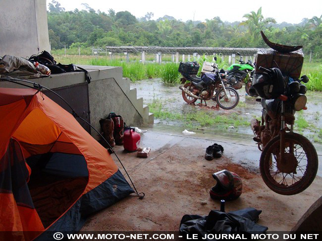 Amérique latine à moto (04) : panne sèche en Amazonie...