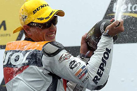 Le Grand Prix de Grande-Bretagne Moto 2005 : le tour par tour sur Moto-Net