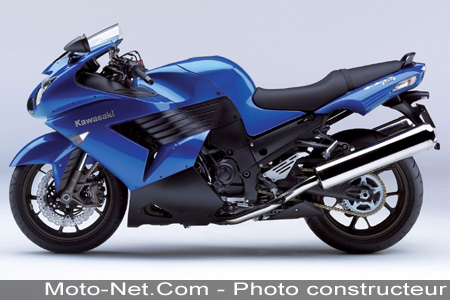 Kawasaki présente ses nouvelles ZZR 1400 et VN 900